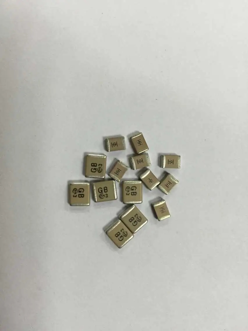 贴片电容如何选型？